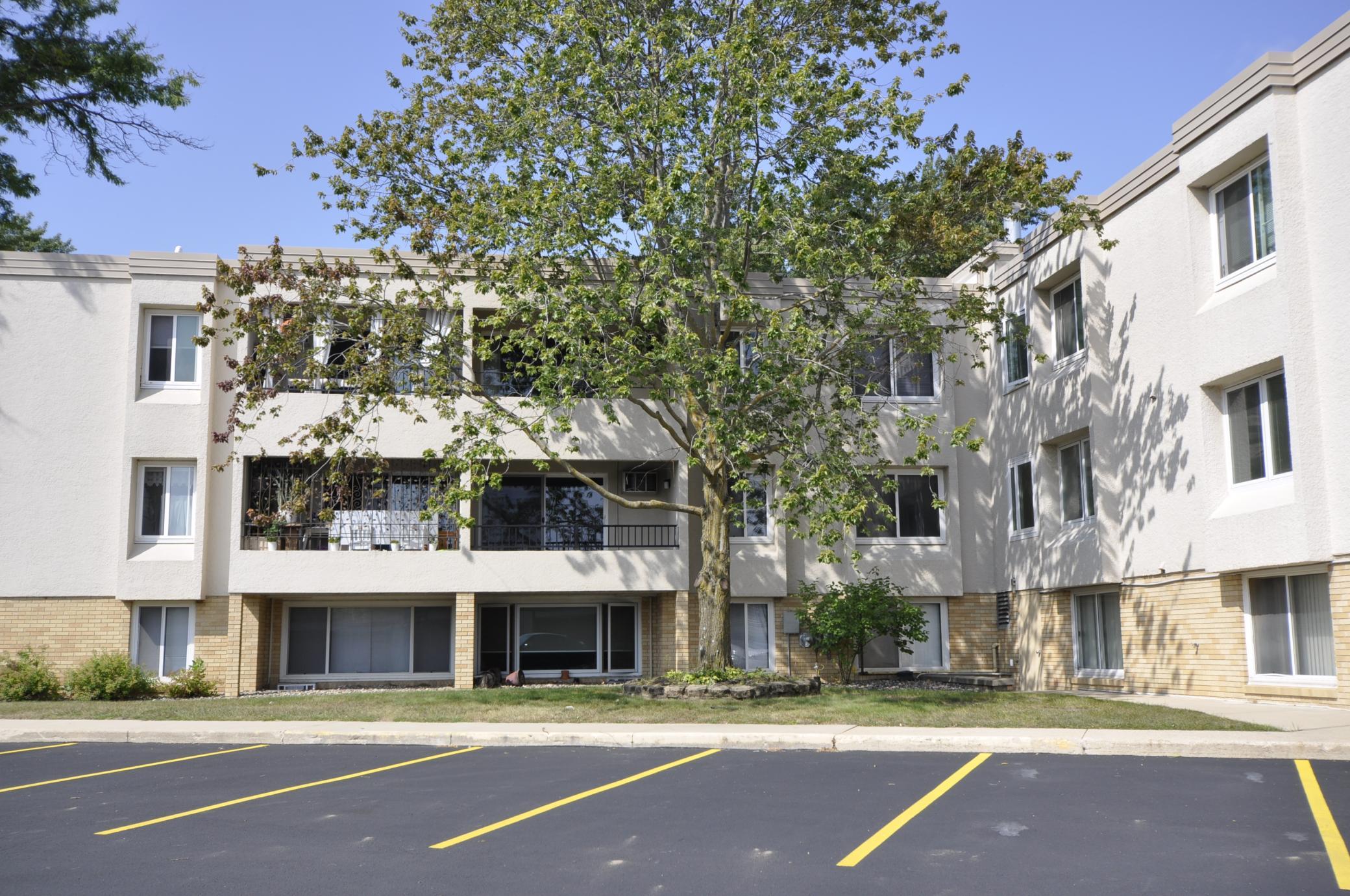 2011 Viking Drive Northwest, Unit 27 Rochester, MN 55901 - Photo 15 of 26