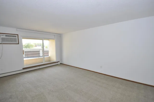 $87,300 | 2011 Viking Drive Northwest, Unit 27, Rochester, MN 55901