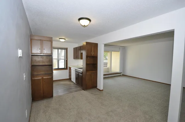 $87,300 | 2011 Viking Drive Northwest, Unit 27, Rochester, MN 55901