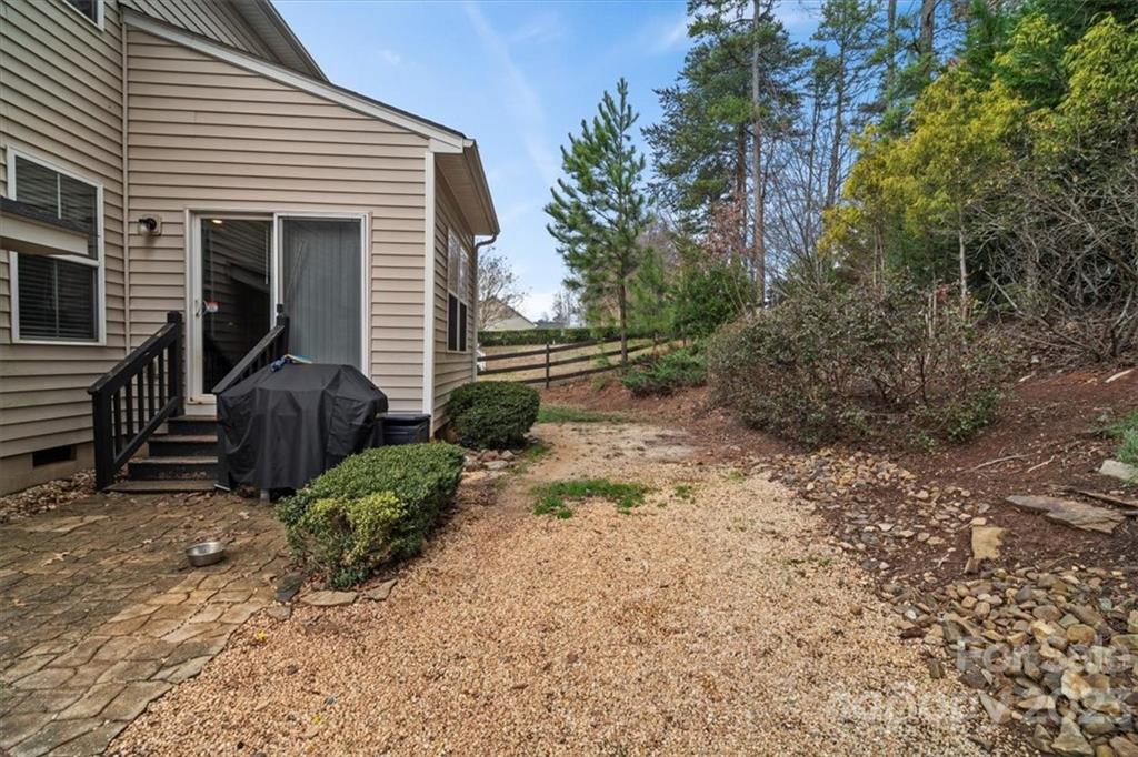 359 Chorus Road Fort Mill, SC 29715 - Photo 39 of 40 Gallery Image 39