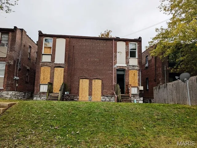$79,900 | 311 Eichelberger Street, St. Louis, MO 63111