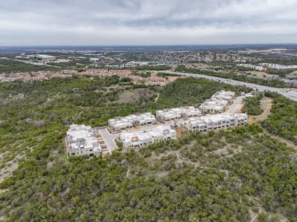 $575,000 | 8200 Southwest Parkway, Unit 302, Austin, TX 78735