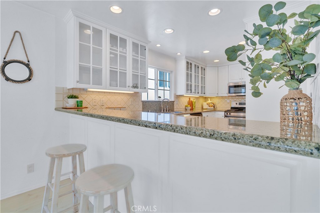 1713 Carlson Lane Redondo Beach, CA 90278 - Photo 12 of 34