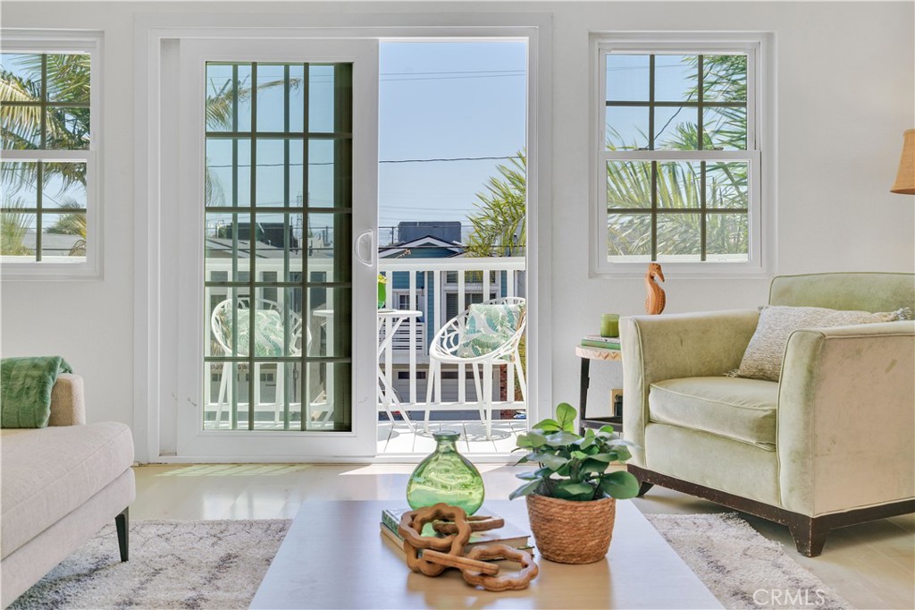 1713 Carlson Lane Redondo Beach, CA 90278 - Photo 9 of 34