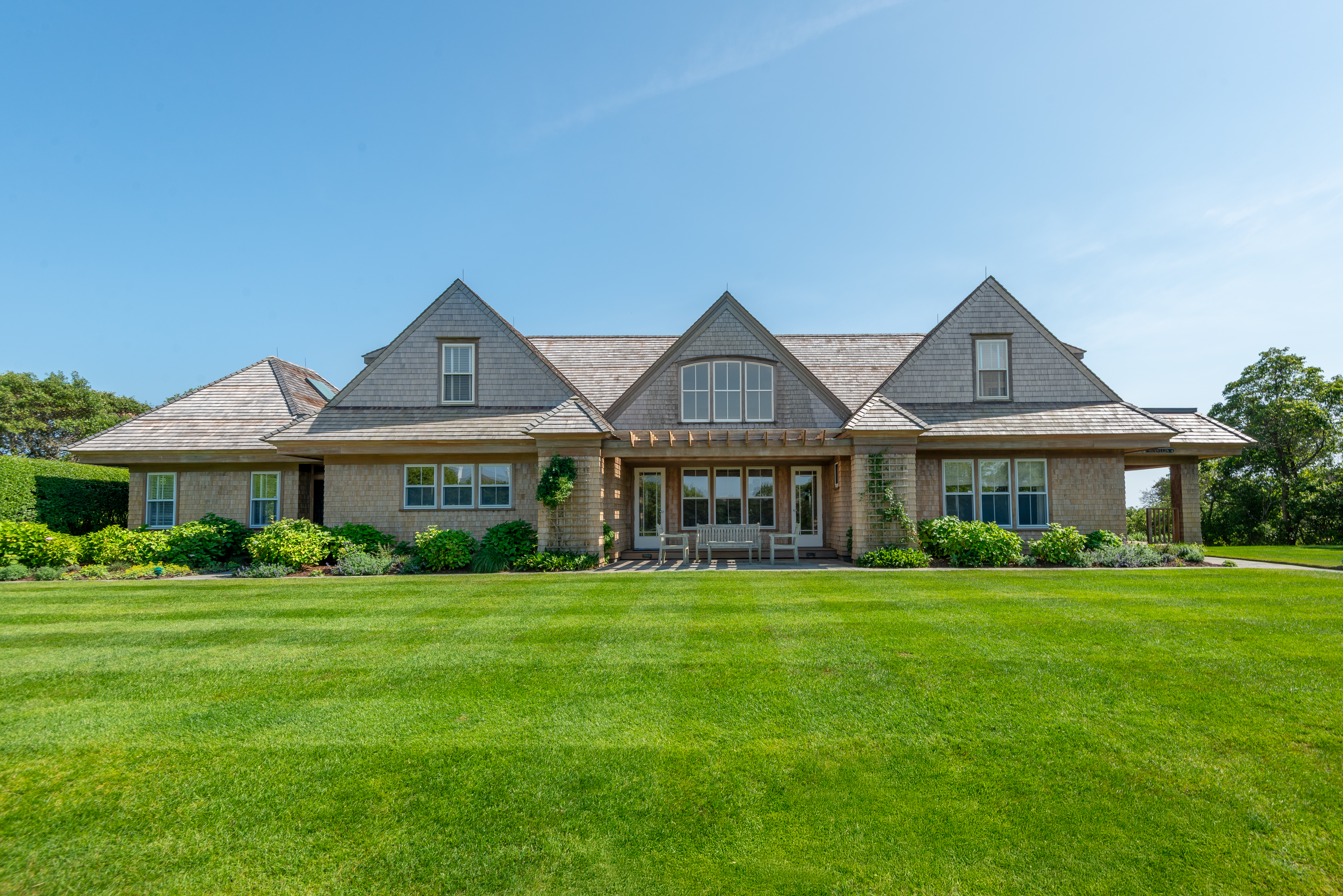 21 North Pasture Lane Nantucket, MA 02554 - Photo 2 of 45