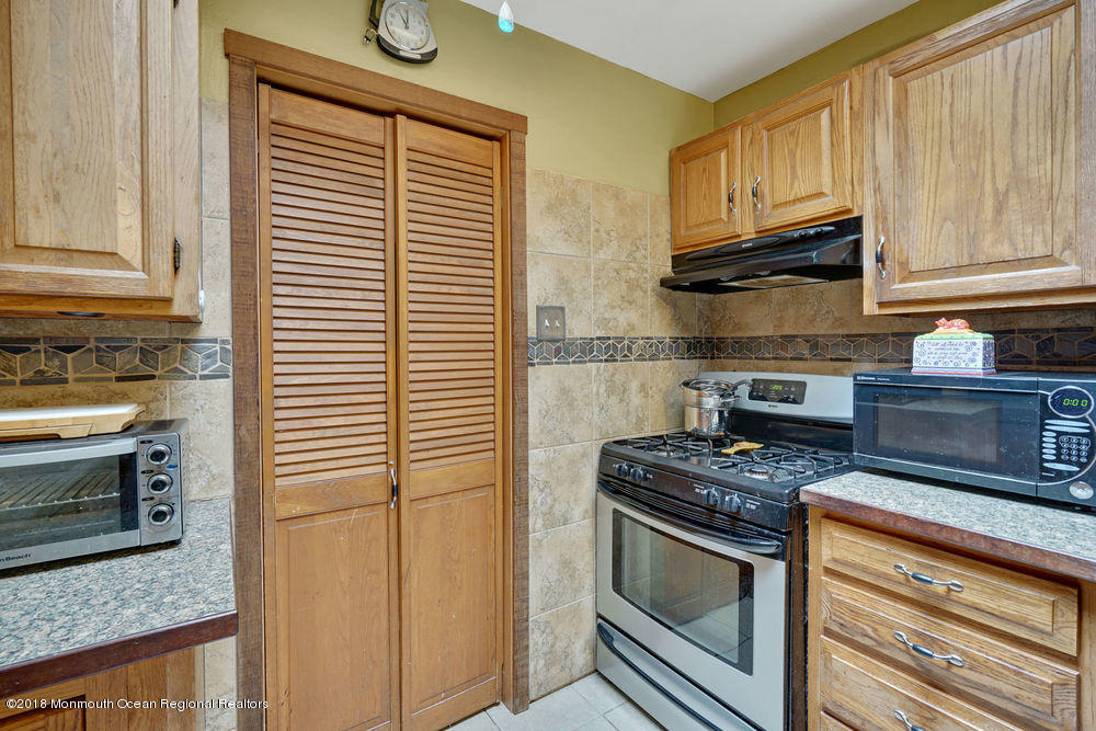 64 Mallard Road Bayville, NJ 08721 - Photo 12 of 29 015_dsc01146-dsc01150