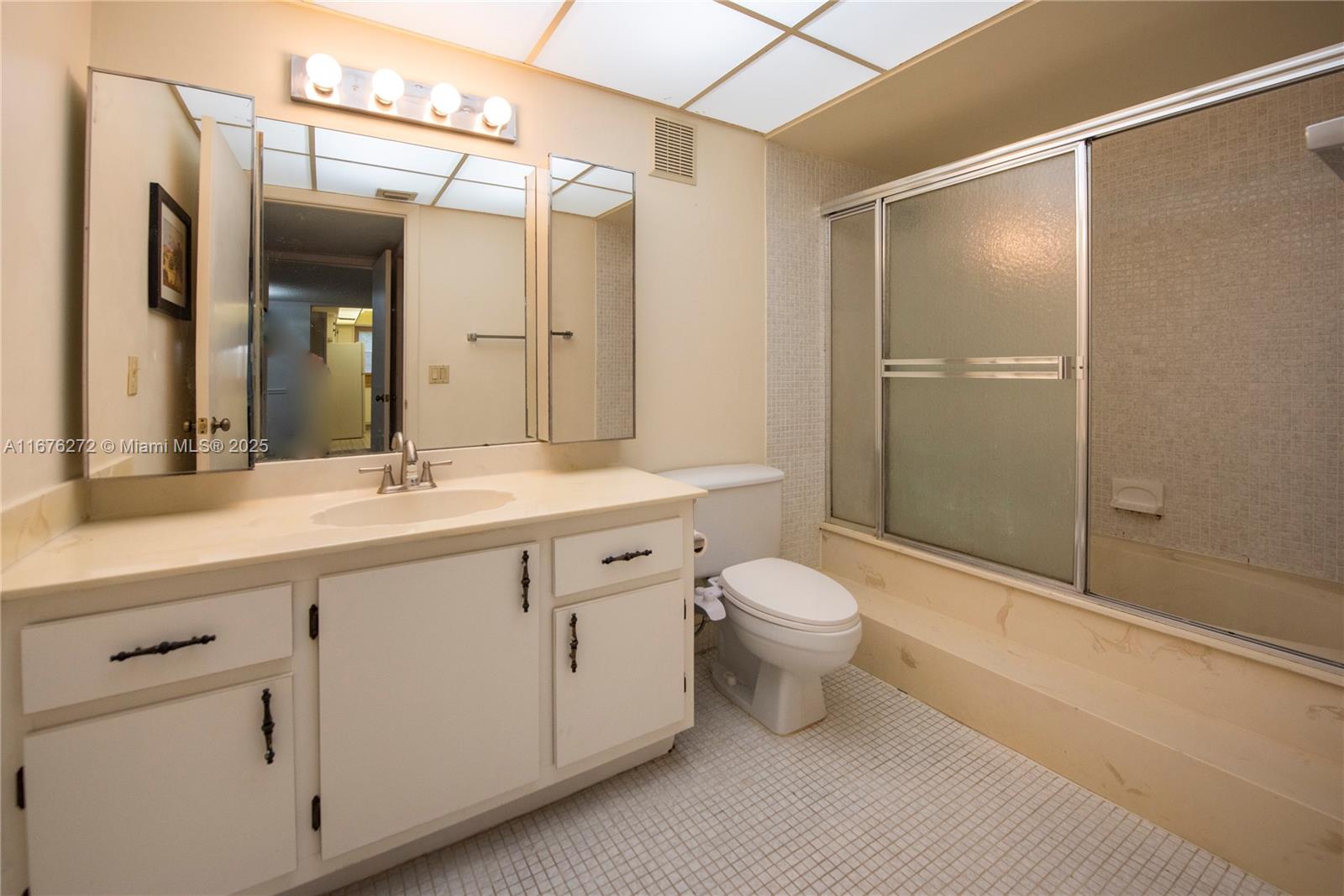 16100 Golf Club Road, Unit 312 Weston, FL 33326 - Photo 15 of 43 Gallery Image 15
