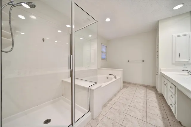 $335,000 | 19431 Joanleigh Drive, Spring, TX 77388