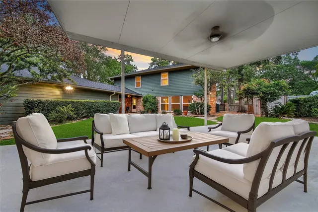 $335,000 | 19431 Joanleigh Drive, Spring, TX 77388