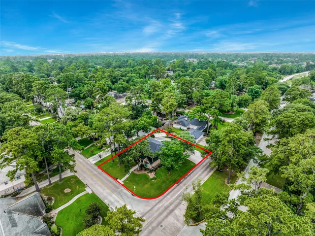 $335,000 | 19431 Joanleigh Drive, Spring, TX 77388