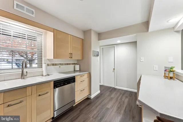 $330,000 | 44 Harborwood Drive, Hammonton, NJ 08037