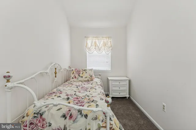 $330,000 | 44 Harborwood Drive, Hammonton, NJ 08037