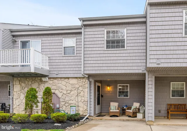 $330,000 | 44 Harborwood Drive, Hammonton, NJ 08037