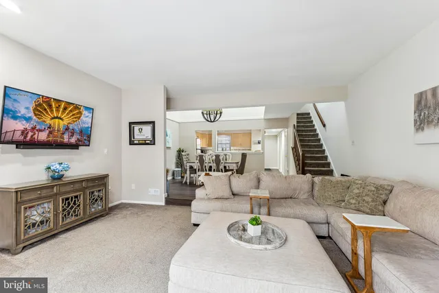 $330,000 | 44 Harborwood Drive, Hammonton, NJ 08037