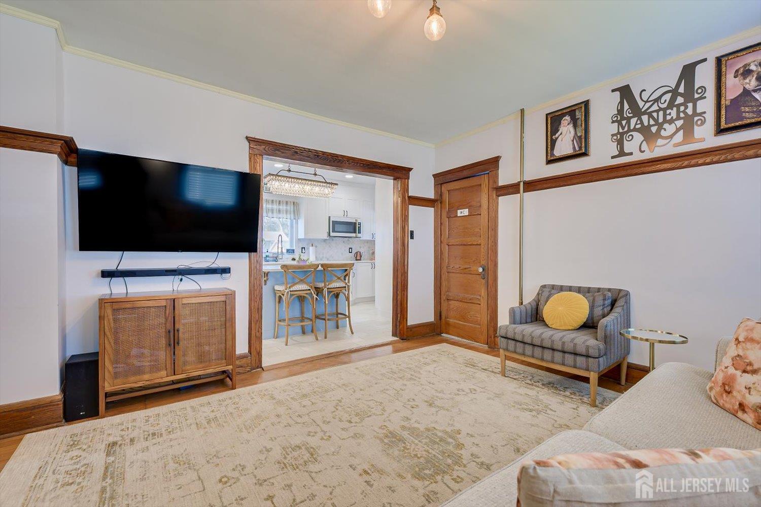 302 Mountain View Terrace Dunellen, NJ 08812 - Photo 15 of 57