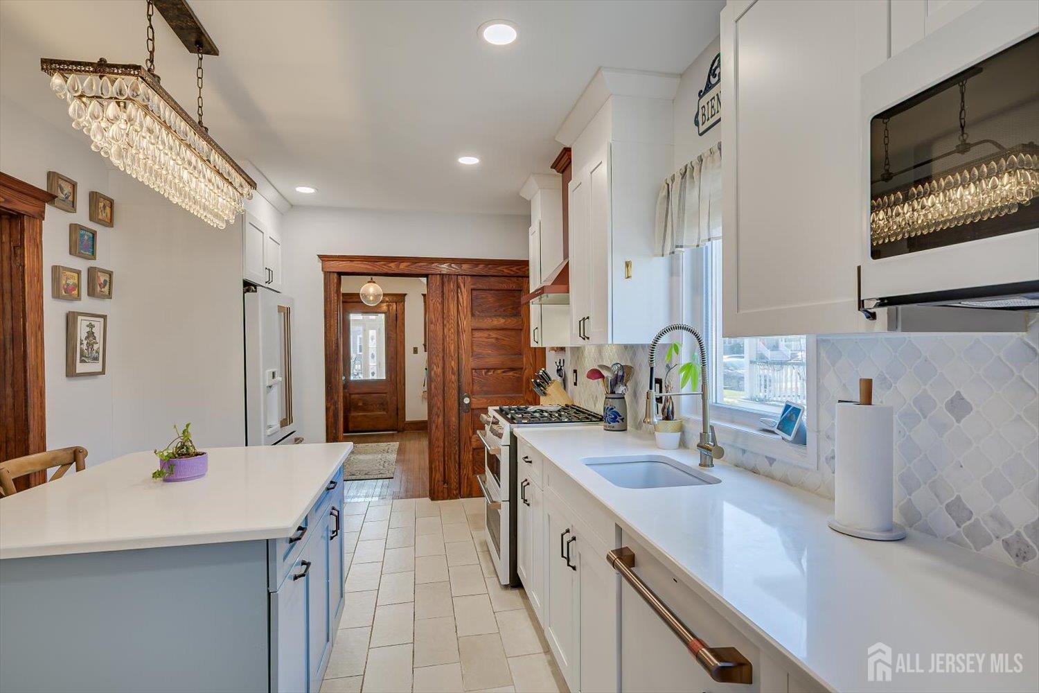 302 Mountain View Terrace Dunellen, NJ 08812 - Photo 22 of 57