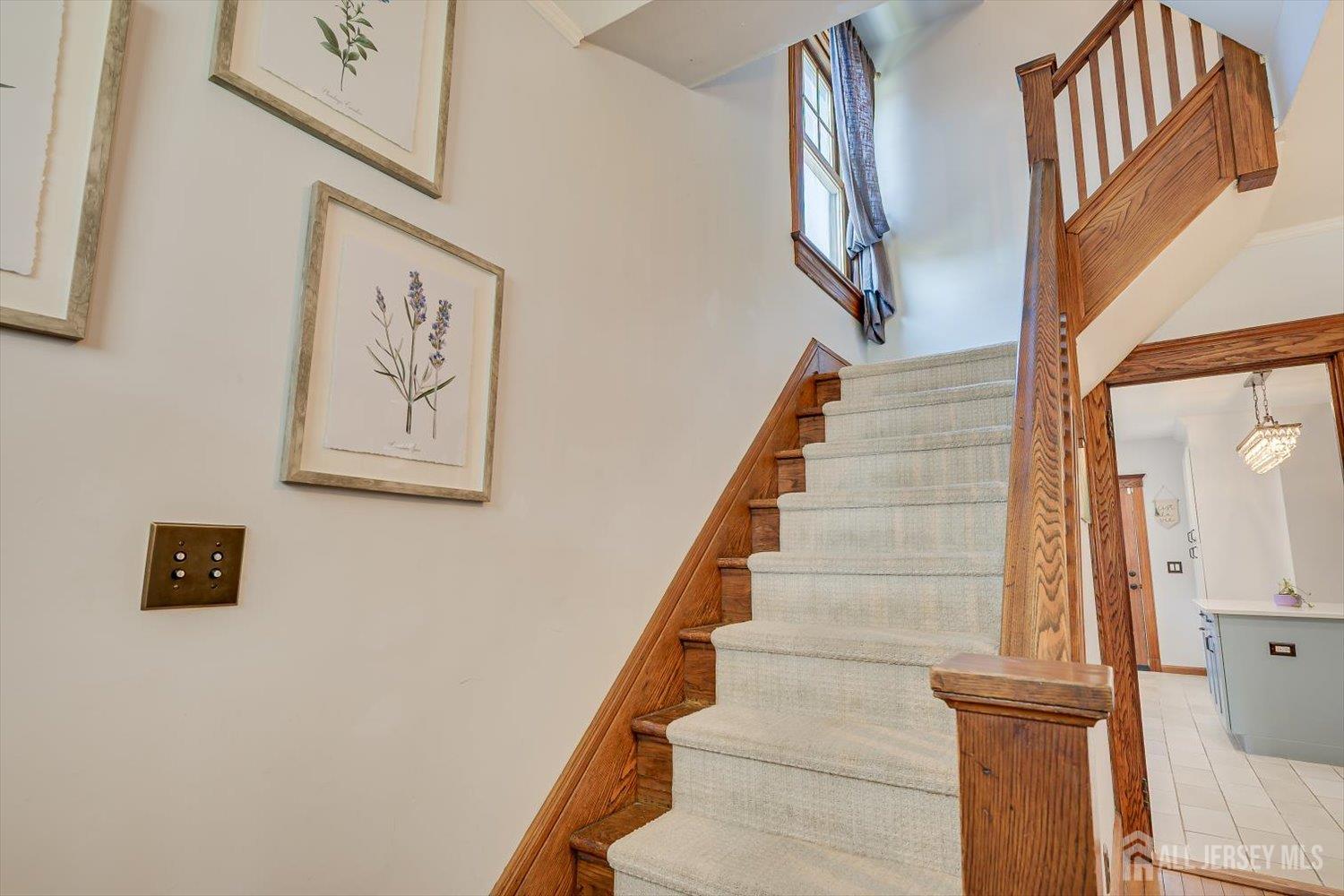 302 Mountain View Terrace Dunellen, NJ 08812 - Photo 26 of 57