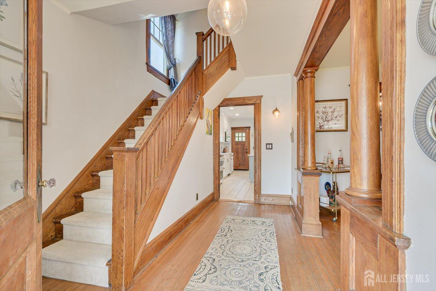 302 Mountain View Terrace Dunellen, NJ 08812 - Photo 7 of 57