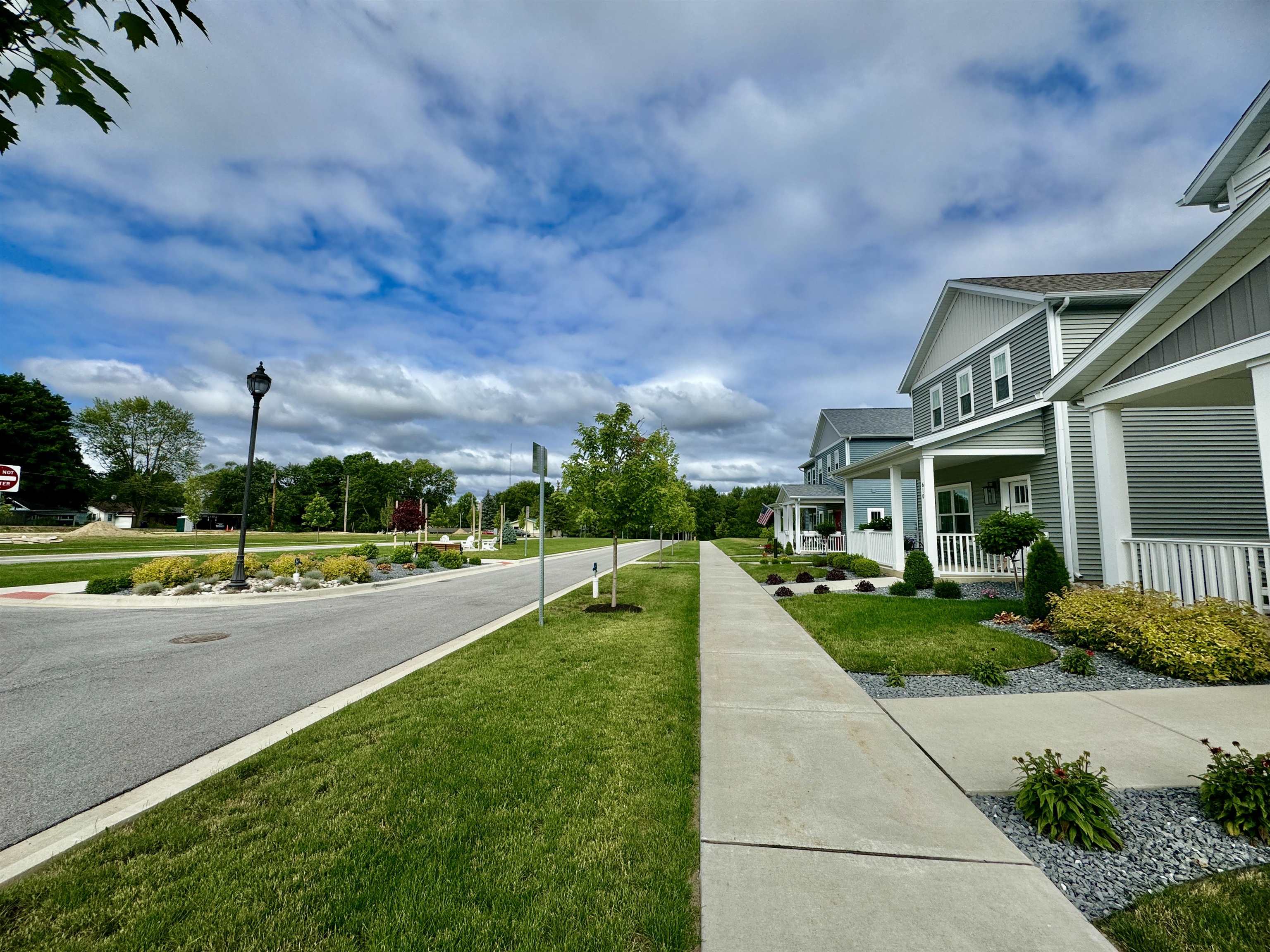 580 West Main Street Warsaw, IN 46580 - Photo 28 of 35