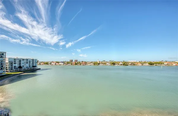 $3,500 | 7984 Sailboat Key Boulevard South, Unit 502, South Pasadena, FL 33707