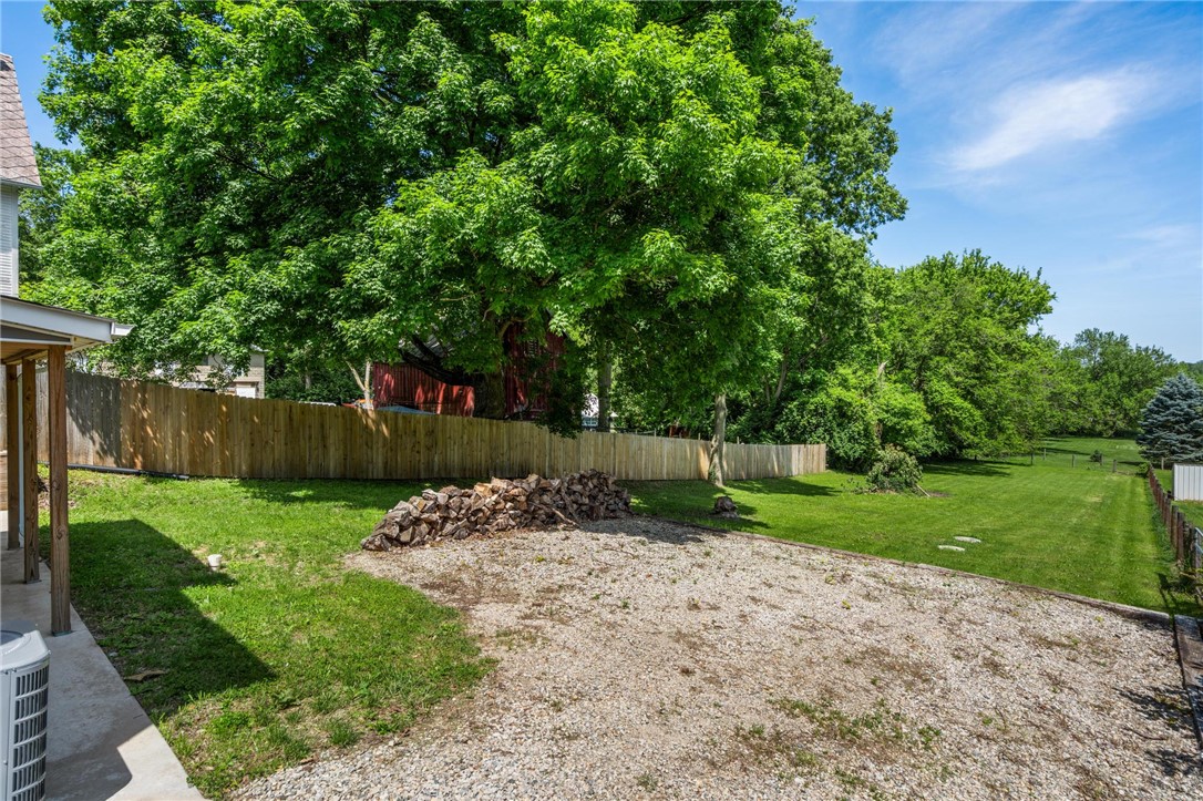 1920 South Burnett Road Springfield, OH 45505 - Photo 4 of 30