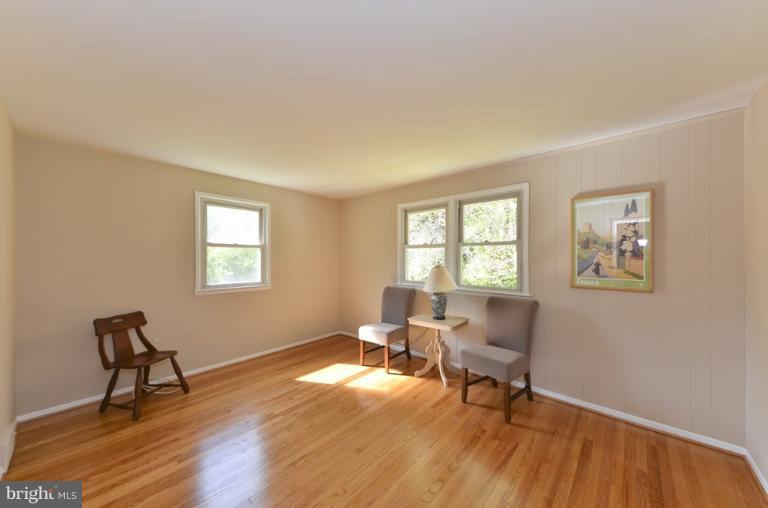 7520 Jervis Street Springfield, VA 22151 - Photo 3 of 18 Bedroom (Master)