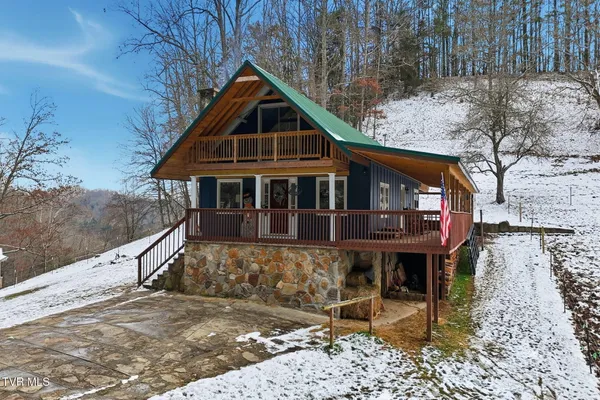 $289,000 | 1670 Cutter Creek, Clintwood, VA 24228
