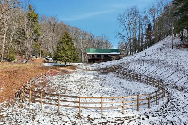 $299,900 | 1670 Cutter Creek, Clintwood, VA 24228