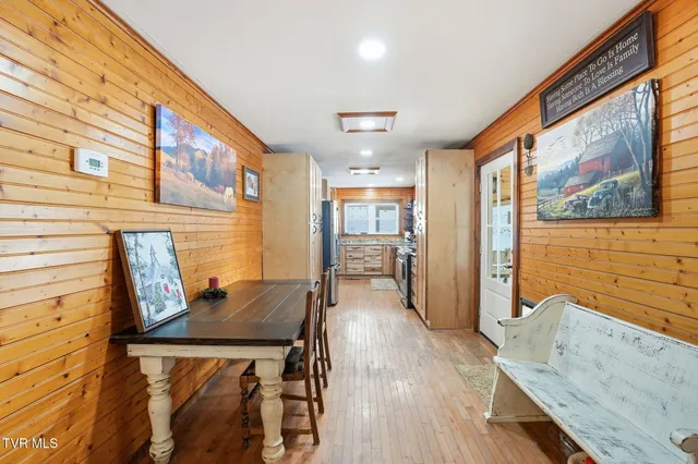 $299,900 | 1670 Cutter Creek, Clintwood, VA 24228