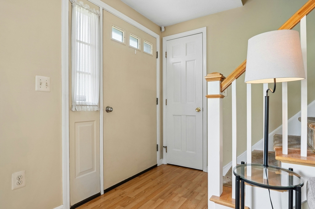 158 Copperfield Road Worcester, MA 01602 - Photo 16 of 42