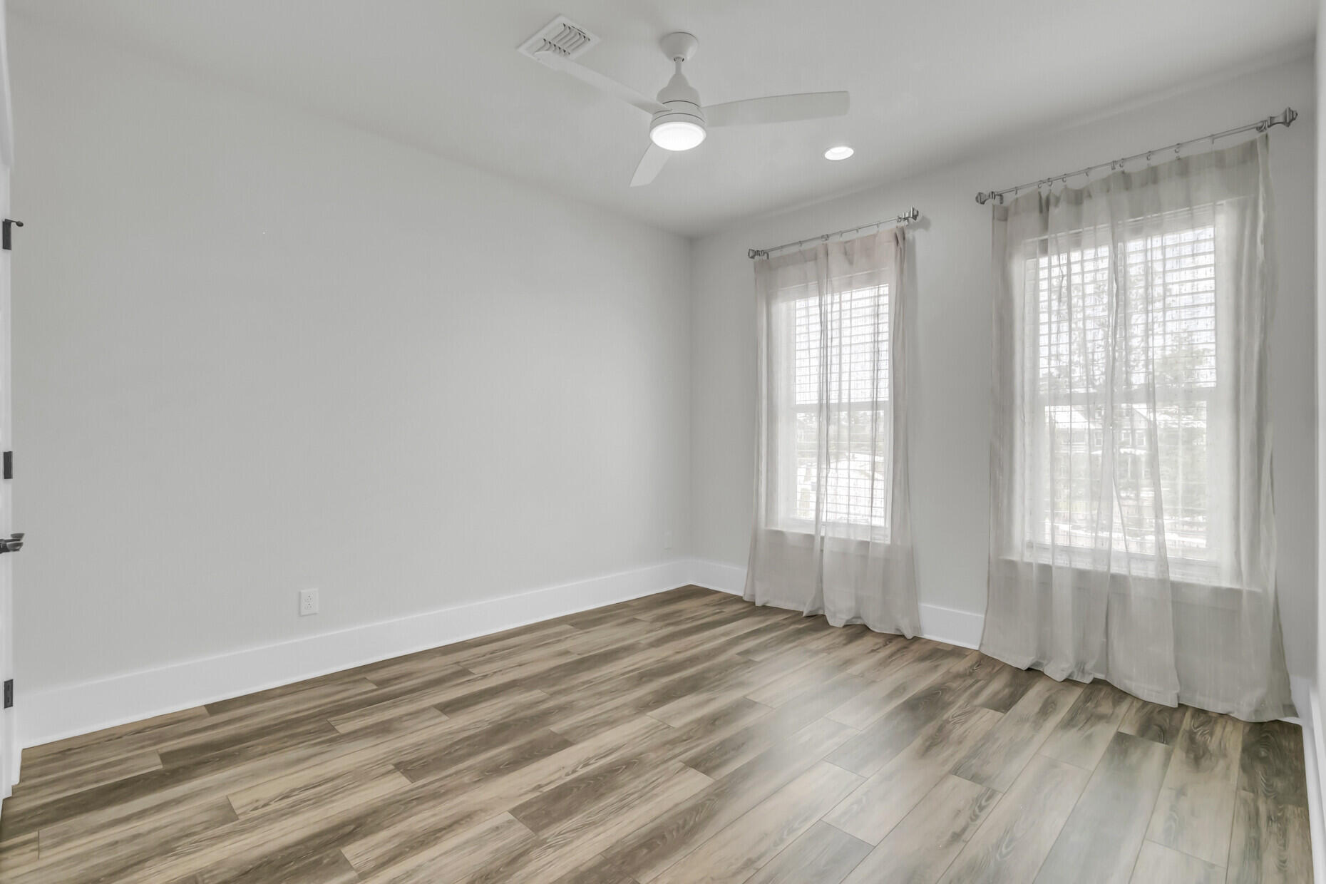3091 Sturbridge Road Mount Pleasant, SC 29466 - Photo 31 of 67 93_IMG_3448_mls