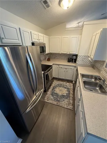 $1,500 | 434 Scholastic Court, Winston-Salem, NC 27106