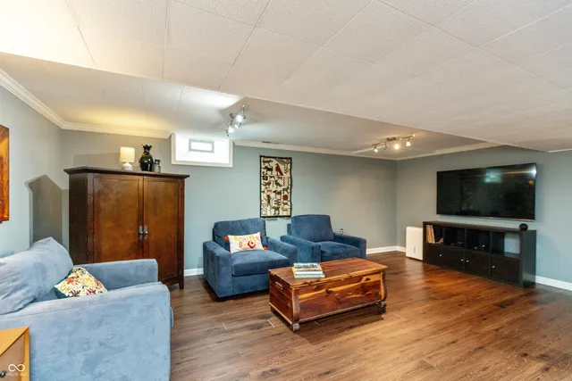 $565,000 | 3713 Coventry Way, Carmel, IN 46033