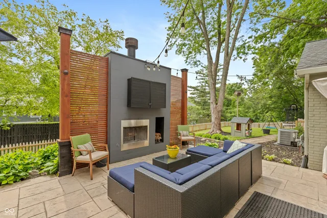 $565,000 | 3713 Coventry Way, Carmel, IN 46033