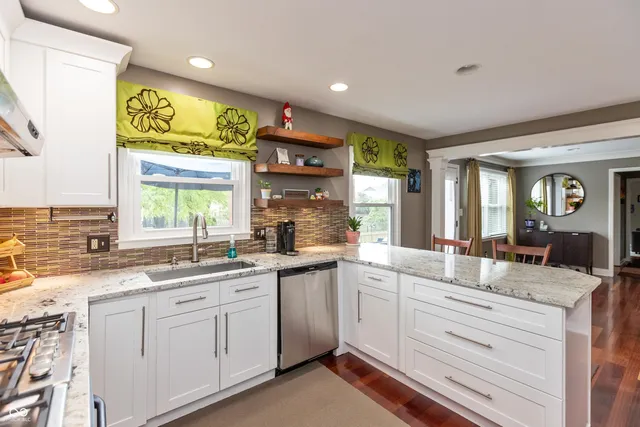 $565,000 | 3713 Coventry Way, Carmel, IN 46033