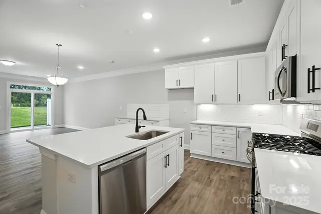 $391,500 | 6266 Tea Olive Drive, Harrisburg, NC 28075