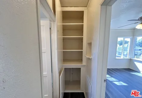 $1,800 | 5114 1/2 4th Avenue, Los Angeles, CA 90043