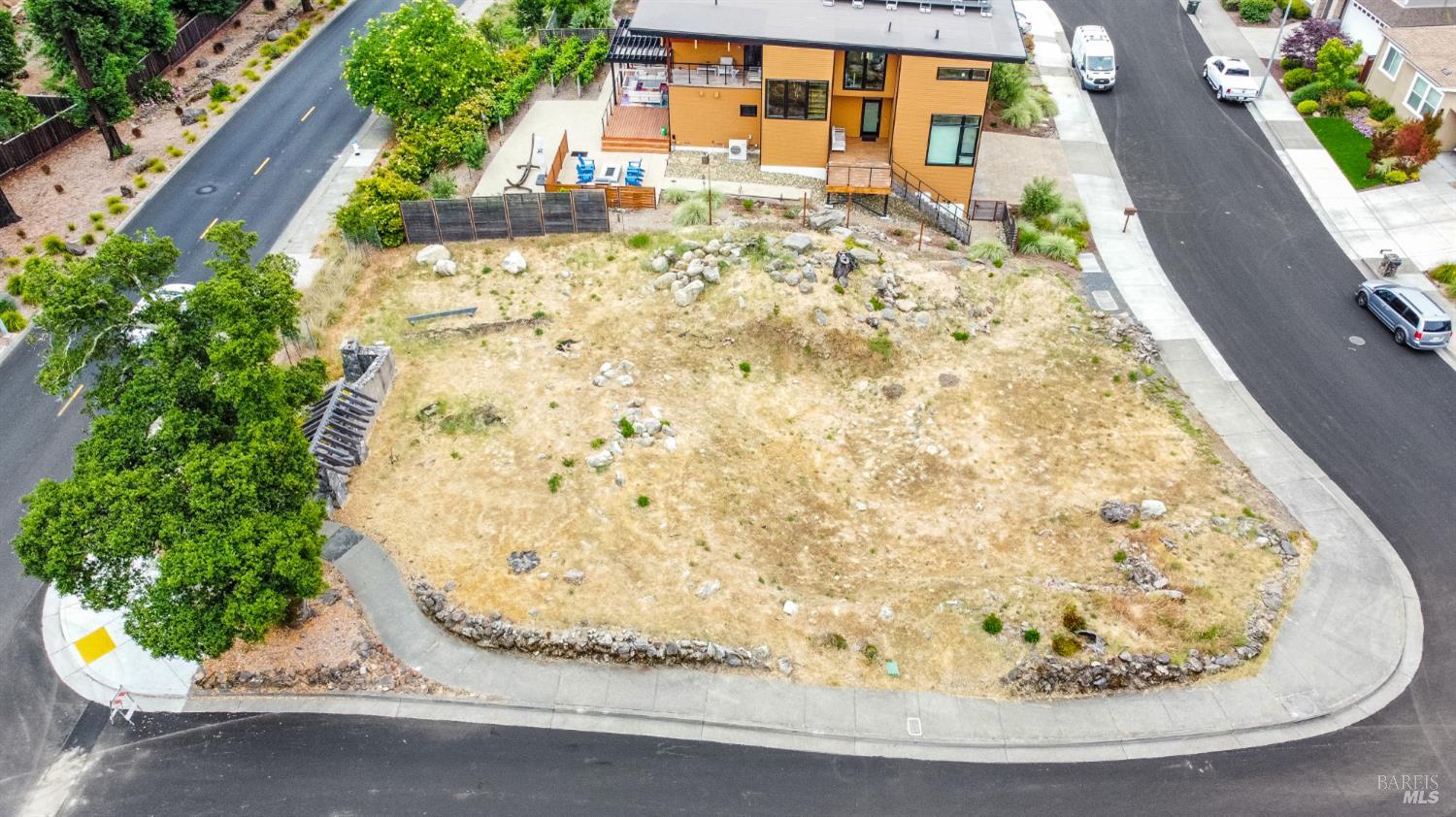 2100 Vintage Circle Santa Rosa, CA 95404 - Photo 12 of 13 a view of bath tub