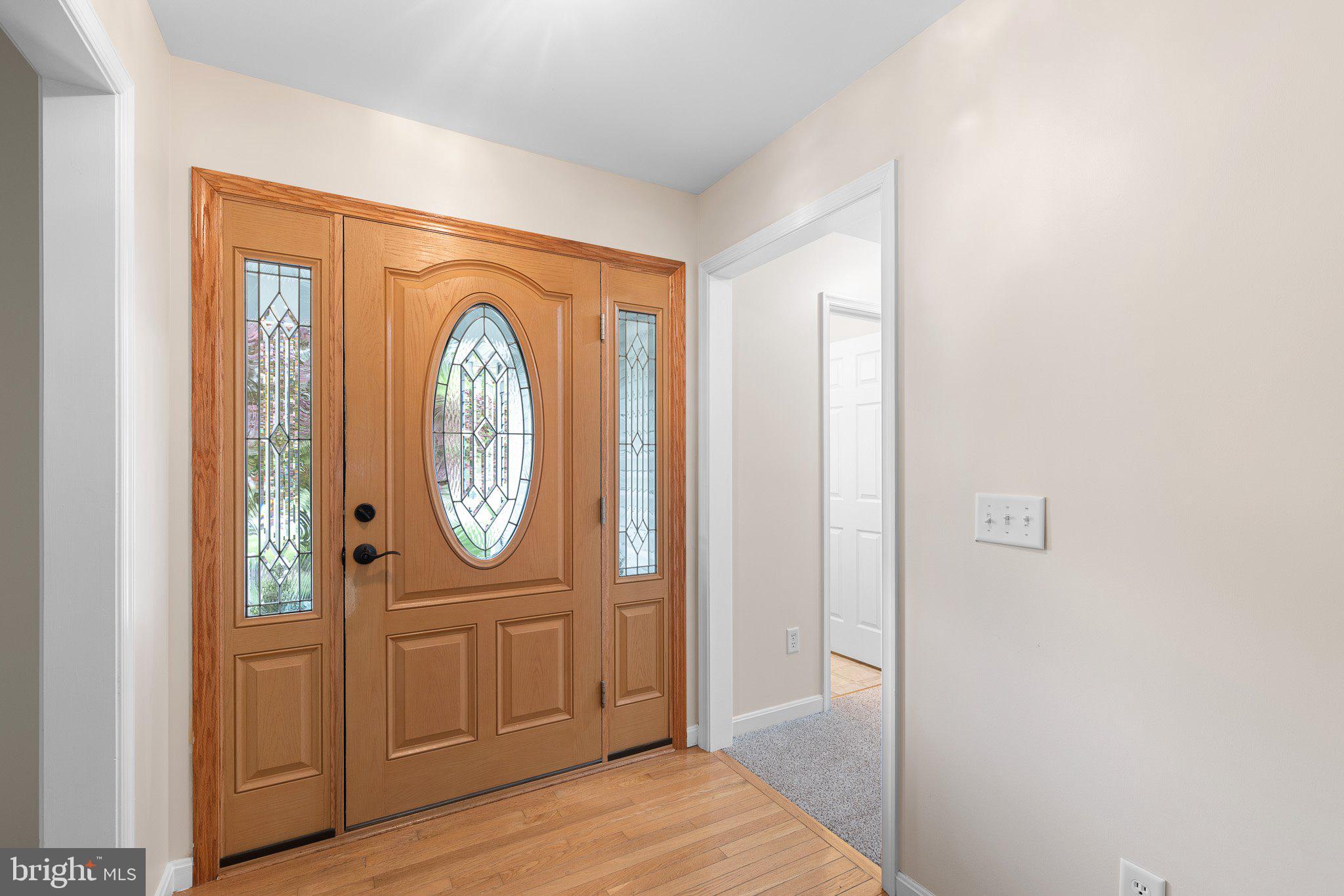 171 Hardwood Drive Dover, DE 19904 - Photo 7 of 38 Front entryway