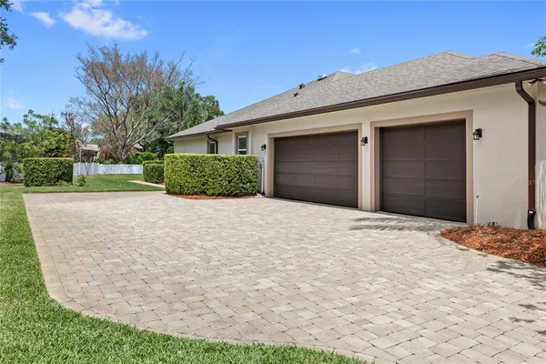 $799,000 | 9468 Waterford Oaks Drive, Winter Haven, FL 33884