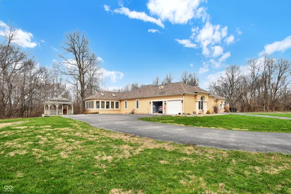 $1,175,000 | 1570 Ballard Lane, Greencastle, IN 46135