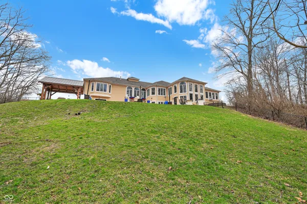 $1,175,000 | 1570 Ballard Lane, Greencastle, IN 46135