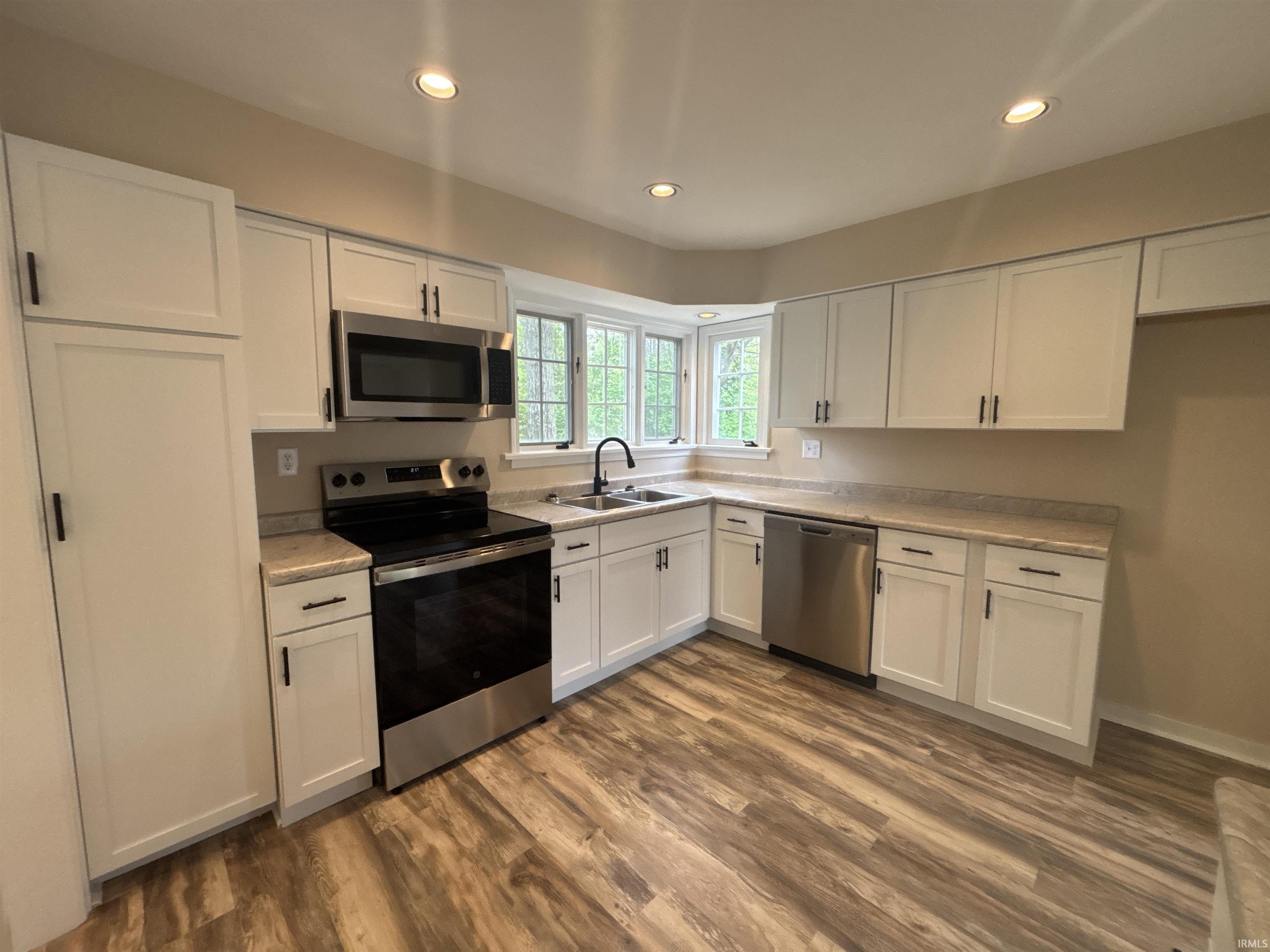 2450 Randall Road Fort Wayne, IN 46804 - Photo 8 of 25 Gallery Image 8