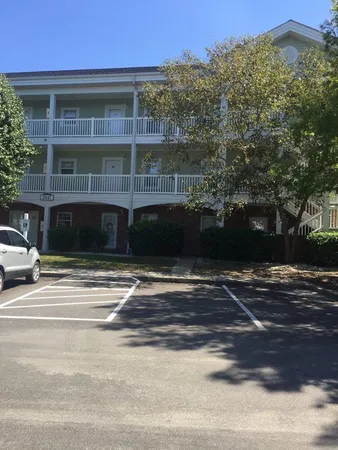 $1,500 | 3947 Gladiola Court, Unit 304, Myrtle Beach, SC 29588