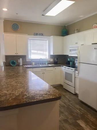 $1,500 | 3947 Gladiola Court, Unit 304, Myrtle Beach, SC 29588