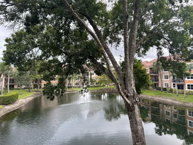 $2,850 | 8977 Wiles Road, Unit 208, Coral Springs, FL 33067