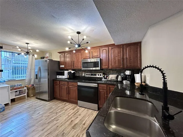 $2,850 | 8977 Wiles Road, Unit 208, Coral Springs, FL 33067