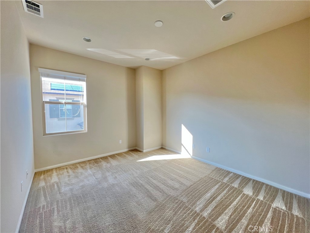 183 Bright Poppy Irvine, CA 92618 - Photo 13 of 17