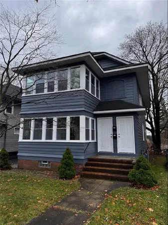 $1,650 | 543 Brooks Avenue, Rochester, NY 14619