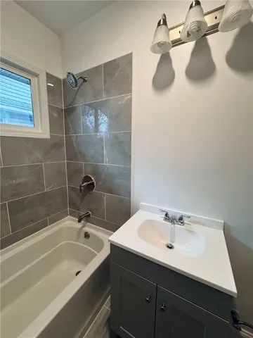 $1,650 | 543 Brooks Avenue, Rochester, NY 14619